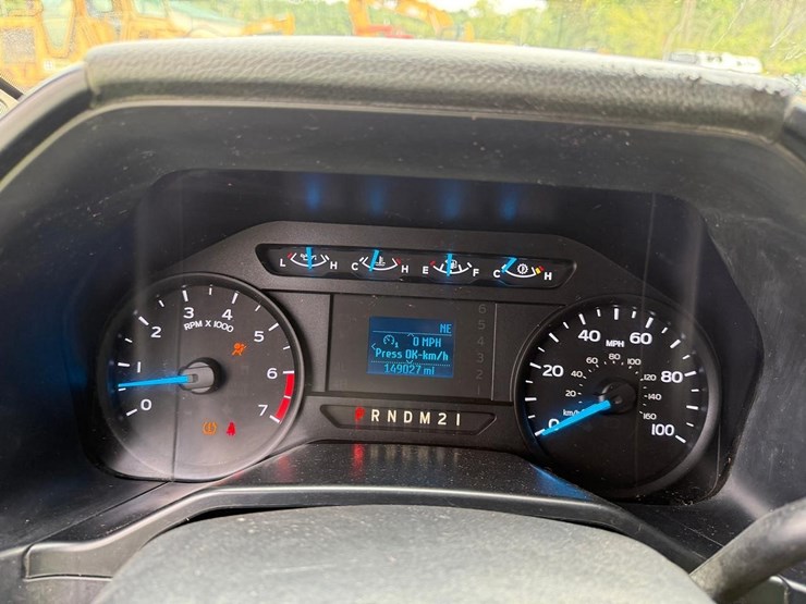 2017-ford-f350-image-39