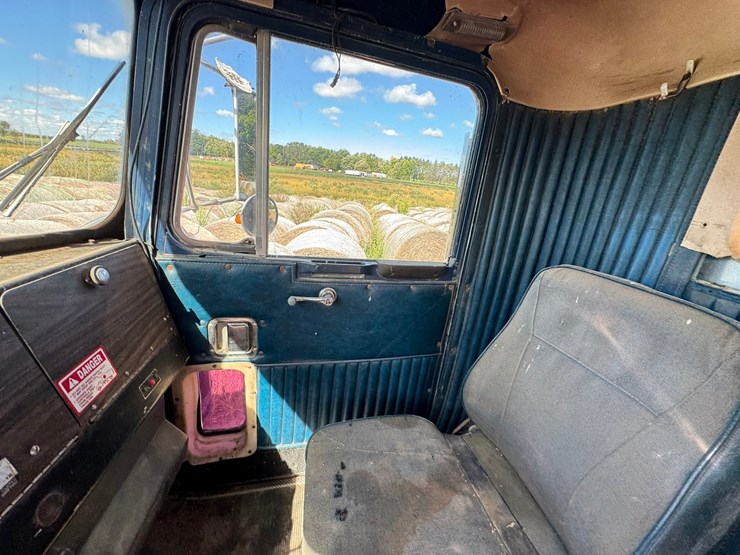 1981-kenworth-w900-image-38