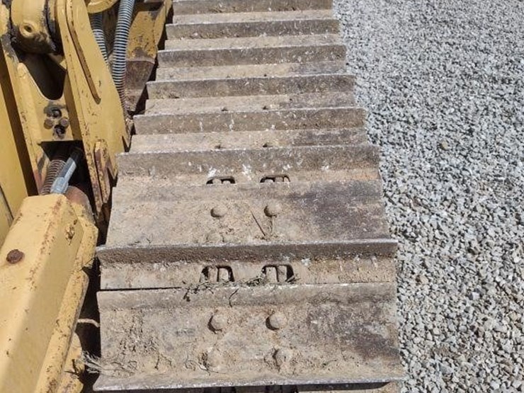 2003-caterpillar-d4g-xl-image-20