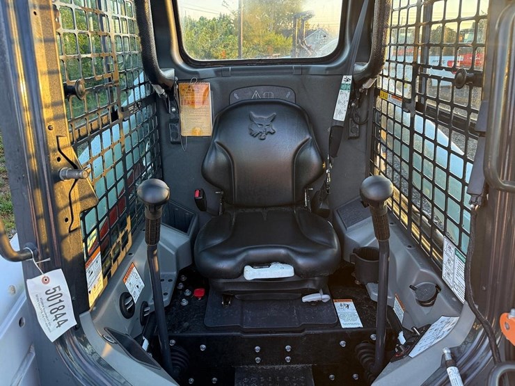 2018-bobcat-s550-image-17