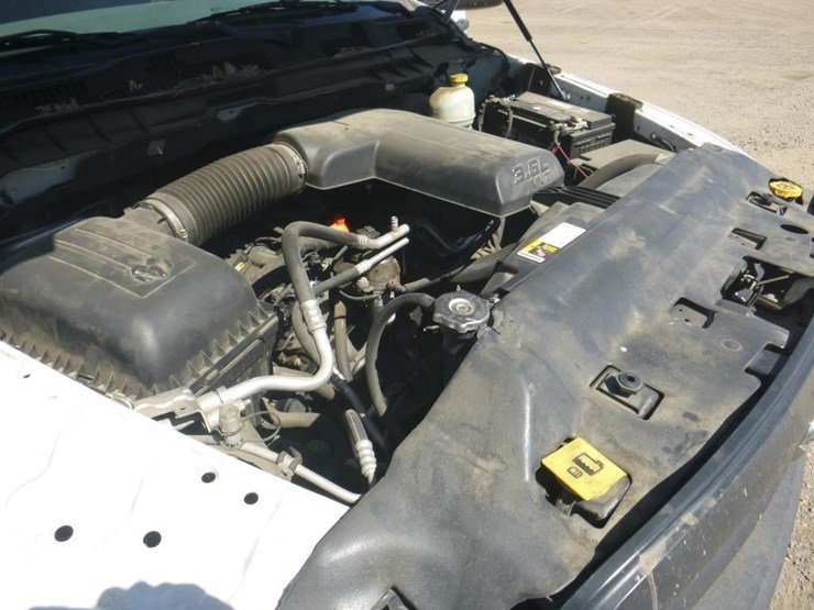 2016-dodge-1500-image-11