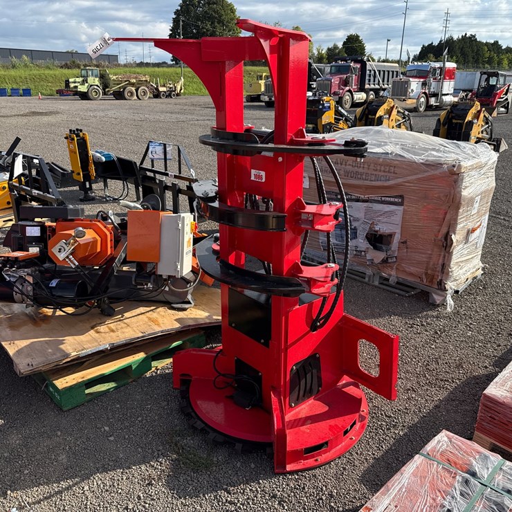 #1086 • SKID STEER FELLER BUNCHER