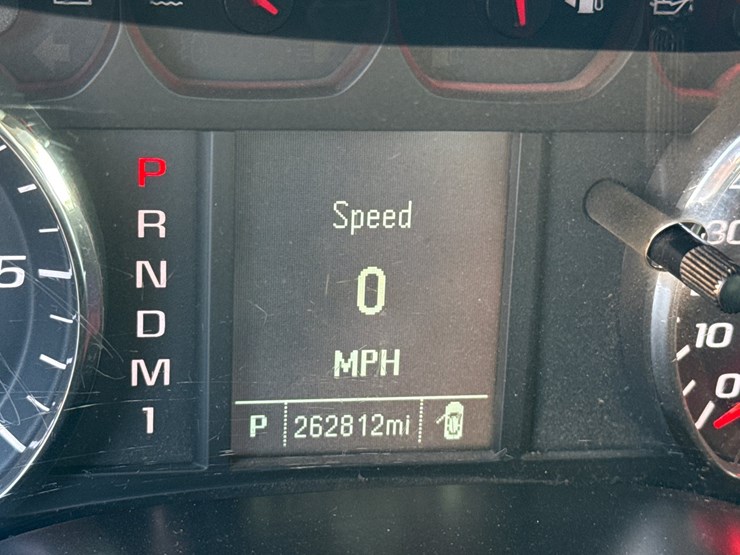 2016-chevrolet-2500-image-21