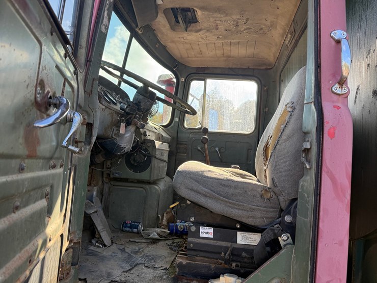 mack-dm685s-image-42