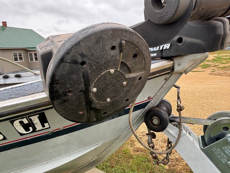 #1318-•-1989-16'-alumacraft-boat-(has-wi-title)-image-41