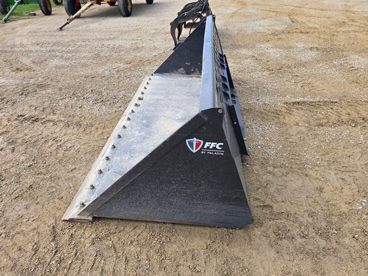 #9676-•-2019-ffc-96"-high-capacity-bucket-image-2