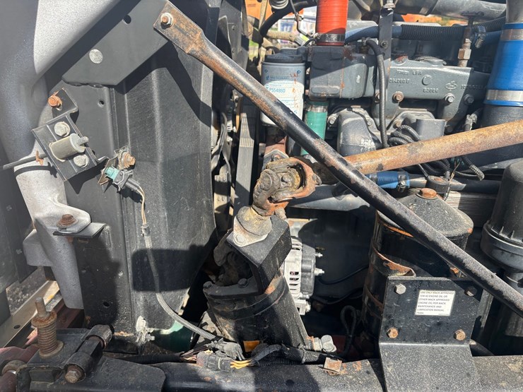 mack-rd688s-image-33