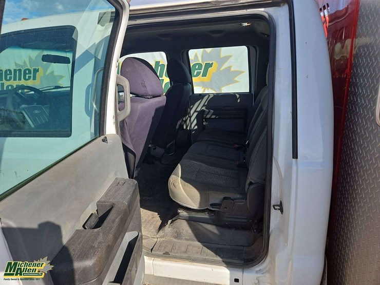2011-ford-f550-image-14