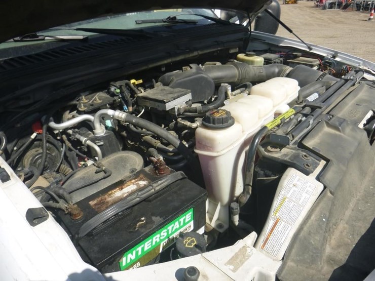 2001-ford-f450-image-12