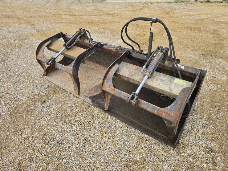 #9618-•-84"-grapple-bucket-image-1