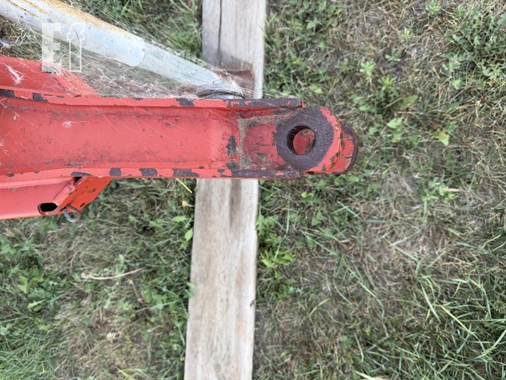 2008-new-holland-br7090-image-46