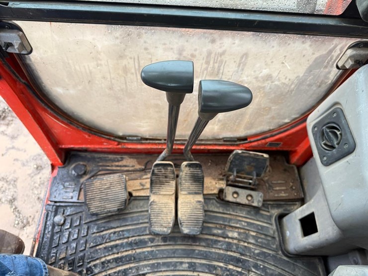 2012-kubota-kx080-3-image-19