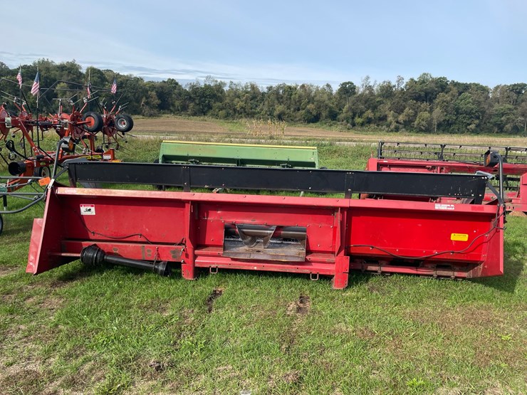 case-ih-1063-image-18
