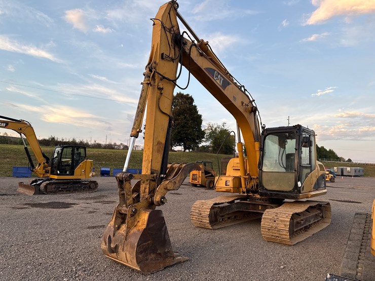 caterpillar-312cl-image-1