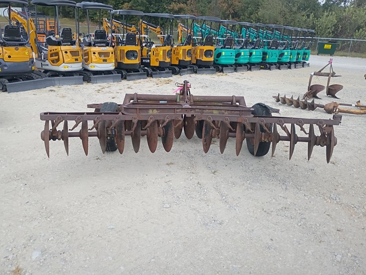 john-deere-10-image-4