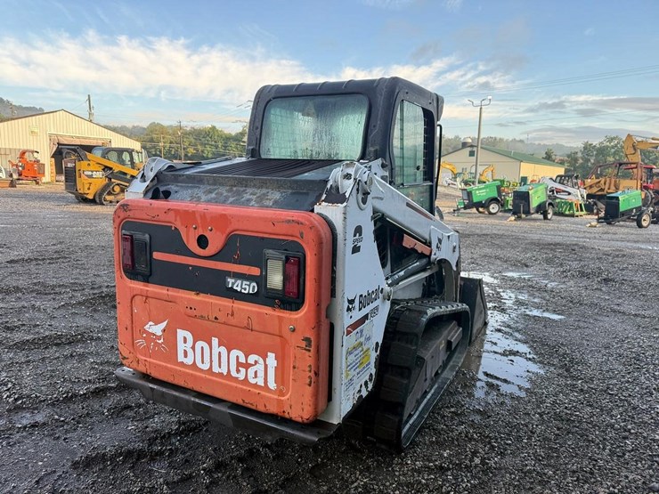 2015-bobcat-t450-image-4