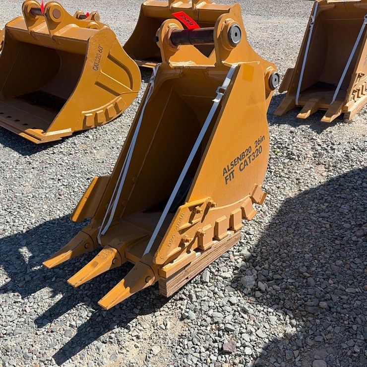 CATERPILLAR 320
