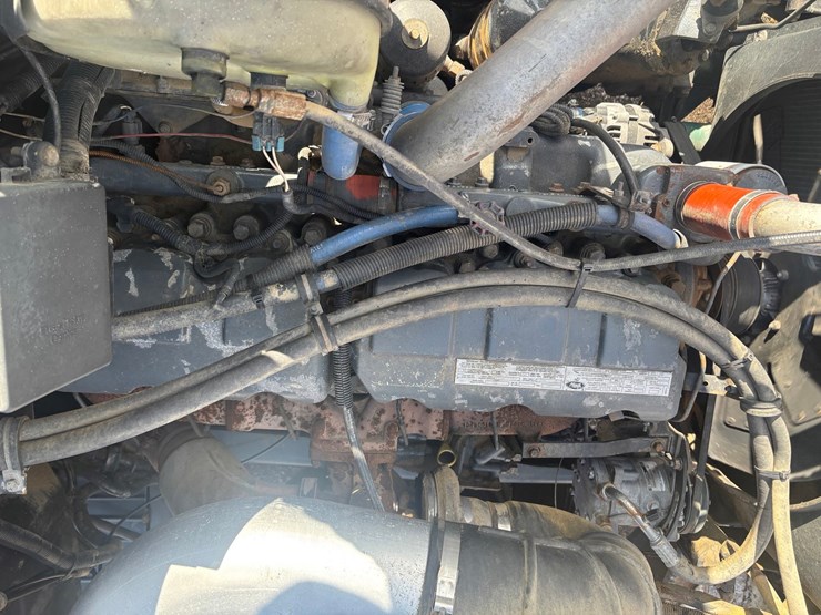 mack-rd688s-image-40