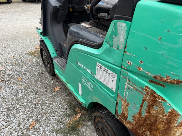 mitsubishi-fgc25n-image-19
