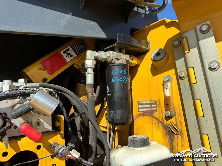 john-deere-10-image-59