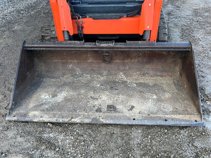 kubota-svl65-2-image-11