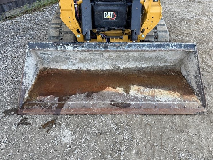 2024-caterpillar-265-image-9