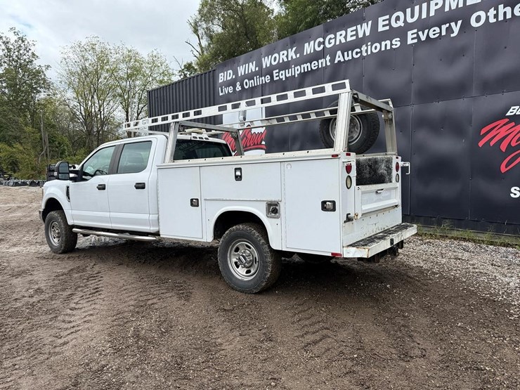2017-ford-f350-image-2