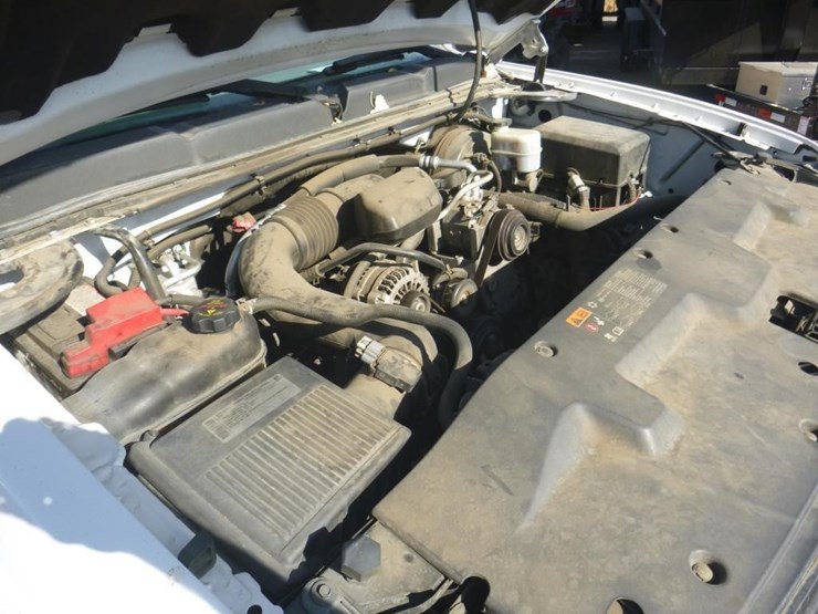 2013-chevrolet-1500-image-9