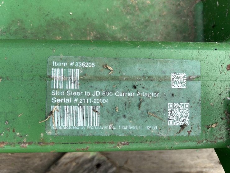 skid-steer-to-jd-50c-carrier-adaptor-image-3