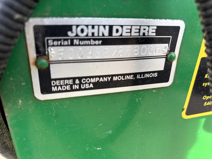 john-deere-338-image-25