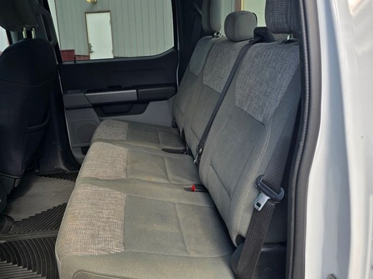 2023-ford-f350-xlt-image-15