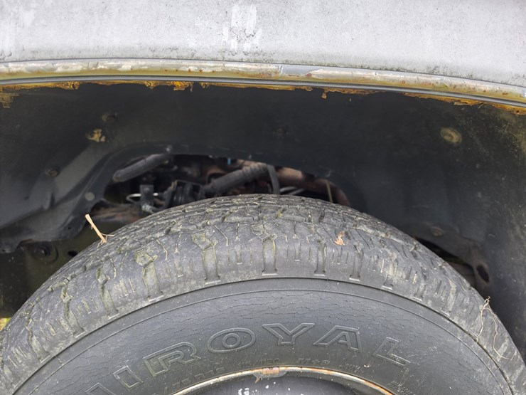 #25253-•-1995-gmc-sierra-pickup-truck-image-13