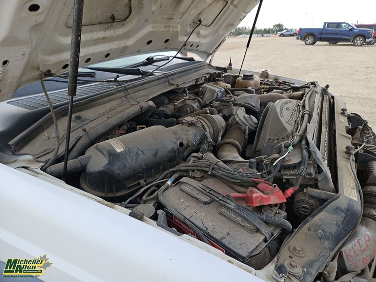 2009-ford-f550-image-24