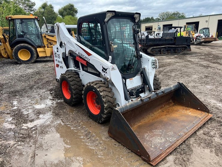 2018-bobcat-s570-image-8