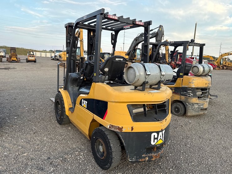 caterpillar-gp30n-image-7