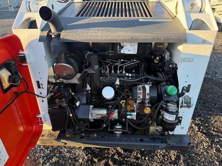 2018-bobcat-s550-image-14