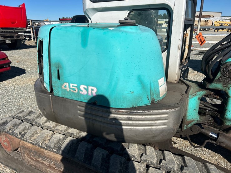 kobelco-sk45sr-image-42