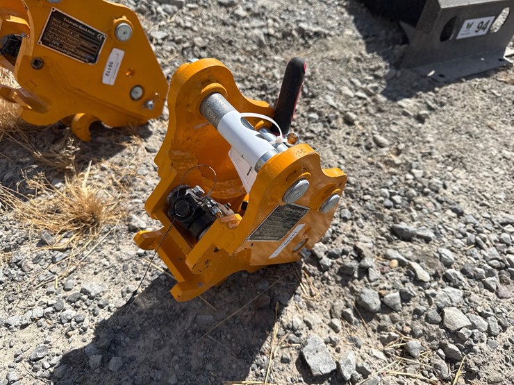 #92-•-giyi-gy-k302-excavator-hitch-inv#55111-image-2