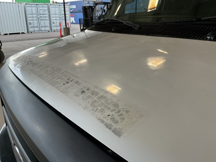 2009-ford-cargo-image-12