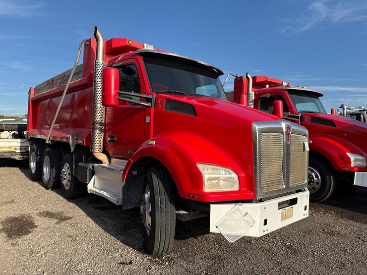 2017-kenworth-t880-image-3