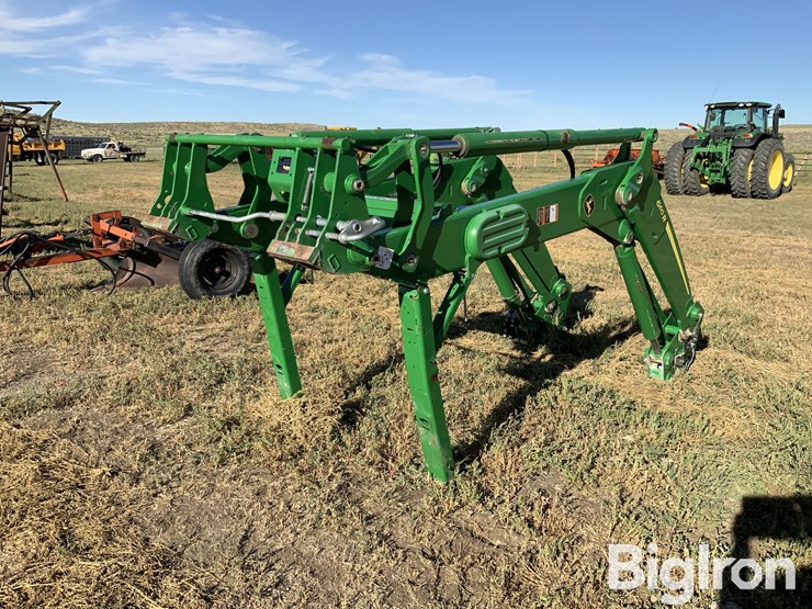 joh-deere-660r-quick-attach-loader-image-5