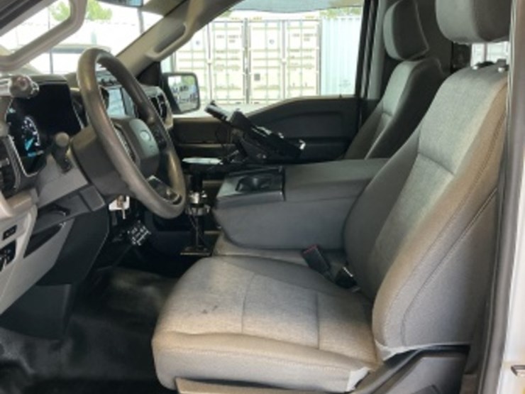 2023-ford-f150-image-21