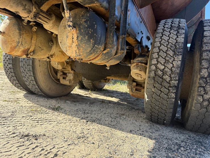 mack-dm685s-image-65