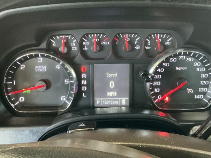 2017-chevrolet-silverado-1500-image-16