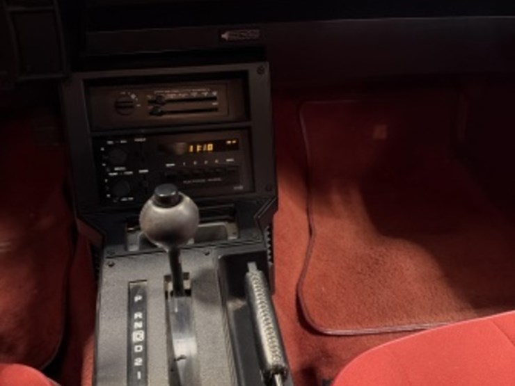 1986-chevrolet-camaro-coupe-image-22
