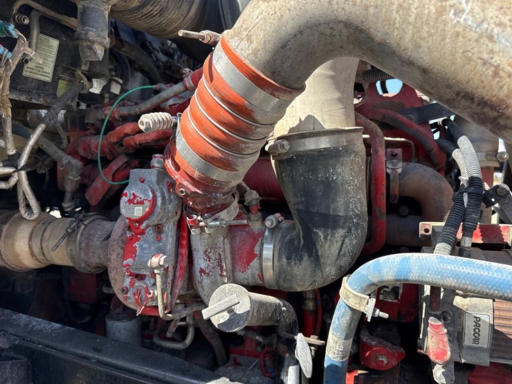 2010-kenworth-t800-image-56