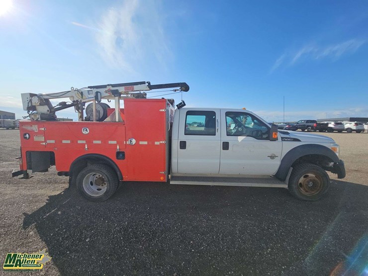 2011-ford-f550-image-7