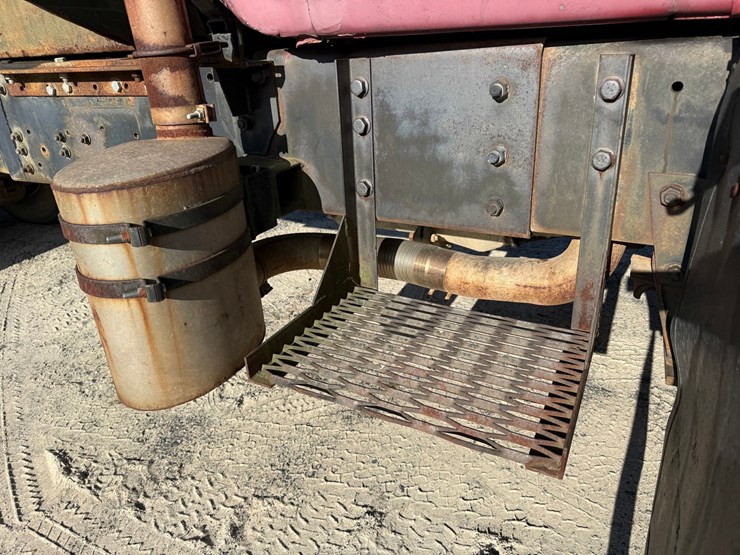 mack-dm685s-image-58