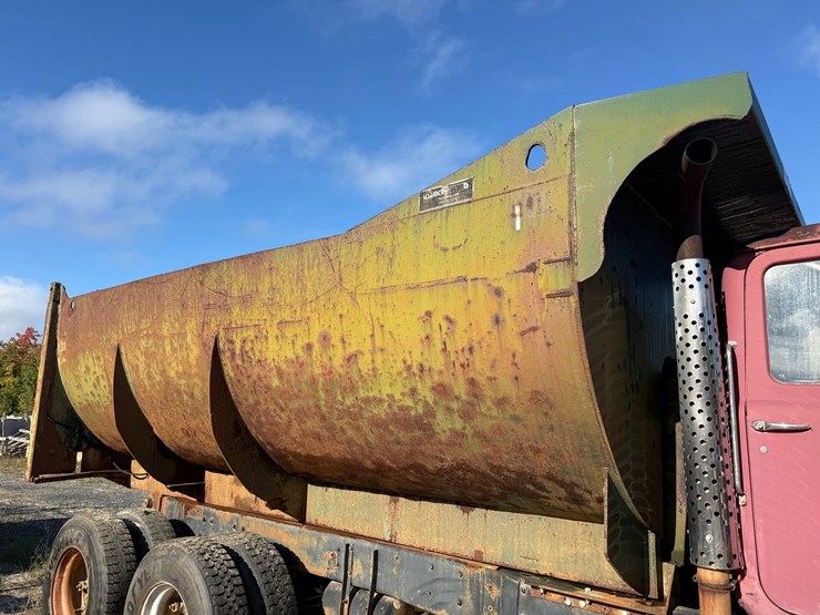 mack-dm685s-image-36