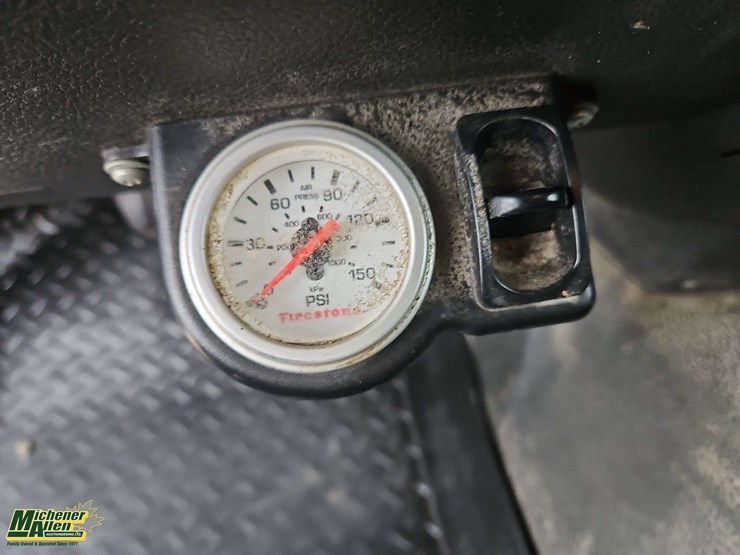 dodge-3500-image-23